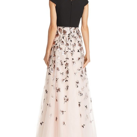 BCBGMaxAzria Black/Blush Pink Sequin Applique Gown - Picture 4 of 8